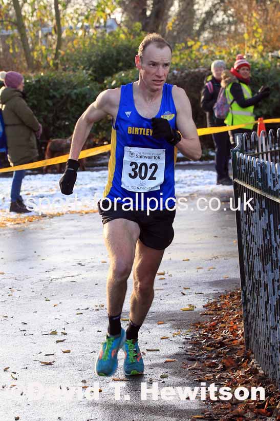 The 2022 Saltwell 10k Road Race, Gateshead.  Photo: David T. Hewitson/Sports for All Pics